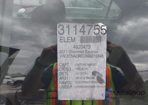 2011 Chevrolet Equinox Ls from USA, damaged, VIN 2CNALBECXB6210346